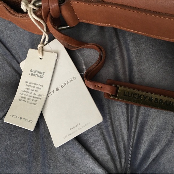 Lucky Brand NWT!!! Dev Leather Crossbody Bag - Picture 6 of 10